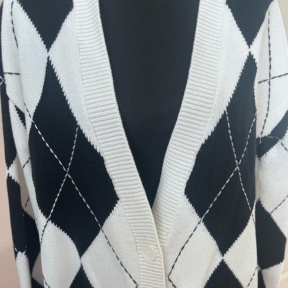 Black and White Argyle Women's Sweater - Picture 3 of 7